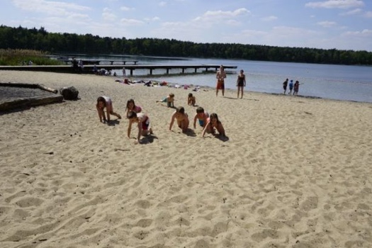 Sandstrand am Störitzsee im Störitzland bei Berlin